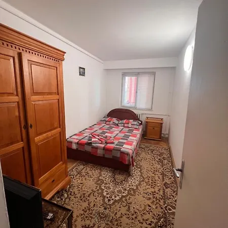 Apartament Adrian Apartment